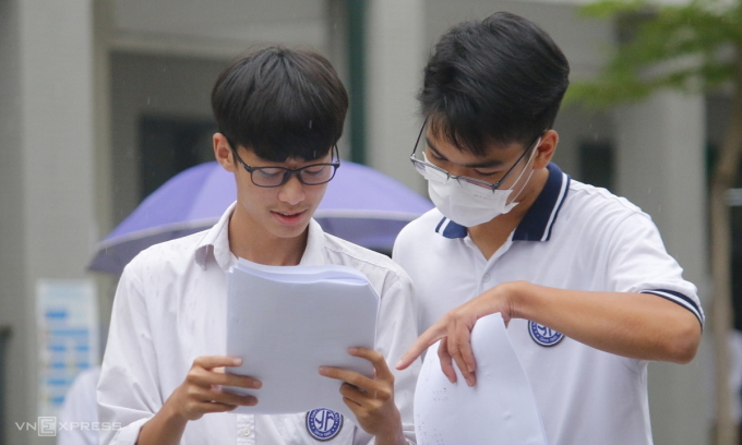 Bộ Giáo dục bác kiến nghị “bỏ xét tuyển Đại học bằng học bạ”